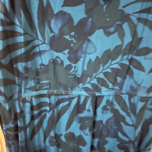 Maxi dress - Picture 2 of 3